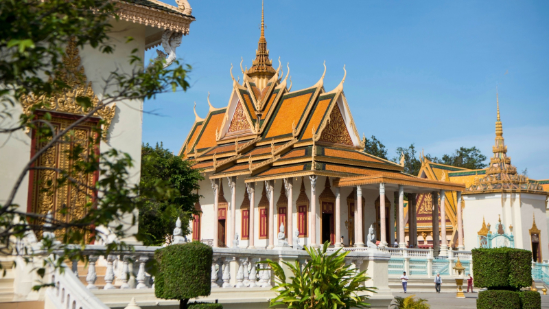 Day 2: Phnom Penh City Tour (Breakfast, Lunch)